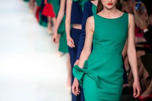 la contaminación ambiental de la industria de la moda