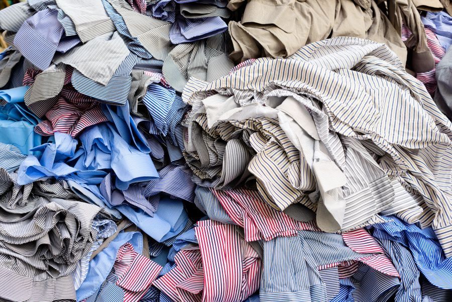 prohibición destruir ropa no vendida